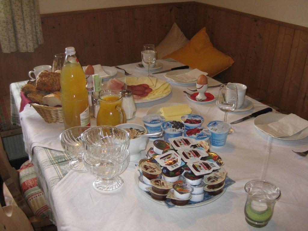 Gasthaus Oberkirn Schenna Dış mekan fotoğraf