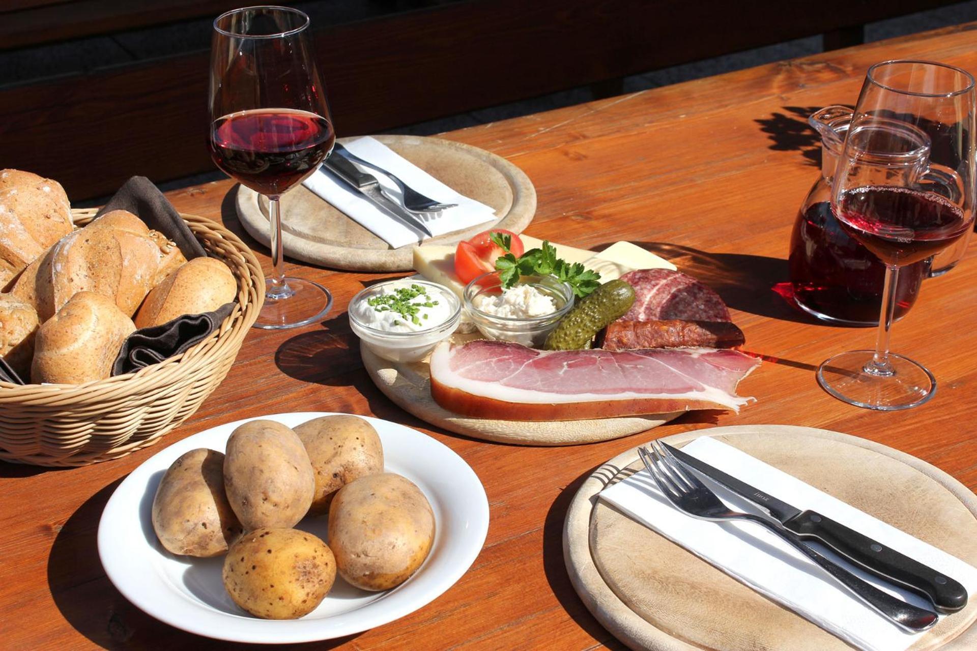 Gasthaus Oberkirn Schenna Dış mekan fotoğraf